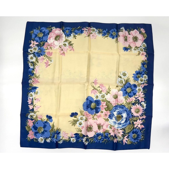 Vintage Floral Floral Scarf with Gold Background - Picture 9 of 10